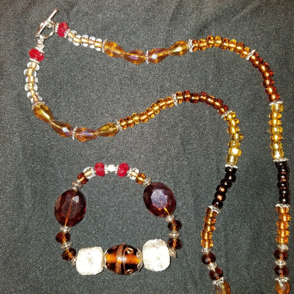 Jewlery - Picture 2 of 8